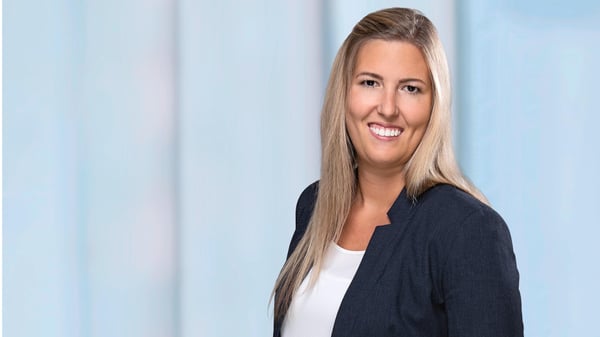 Natascha Smit. Ihre Ansprechpartnerin für die Barmenia Versicherung in Köln
