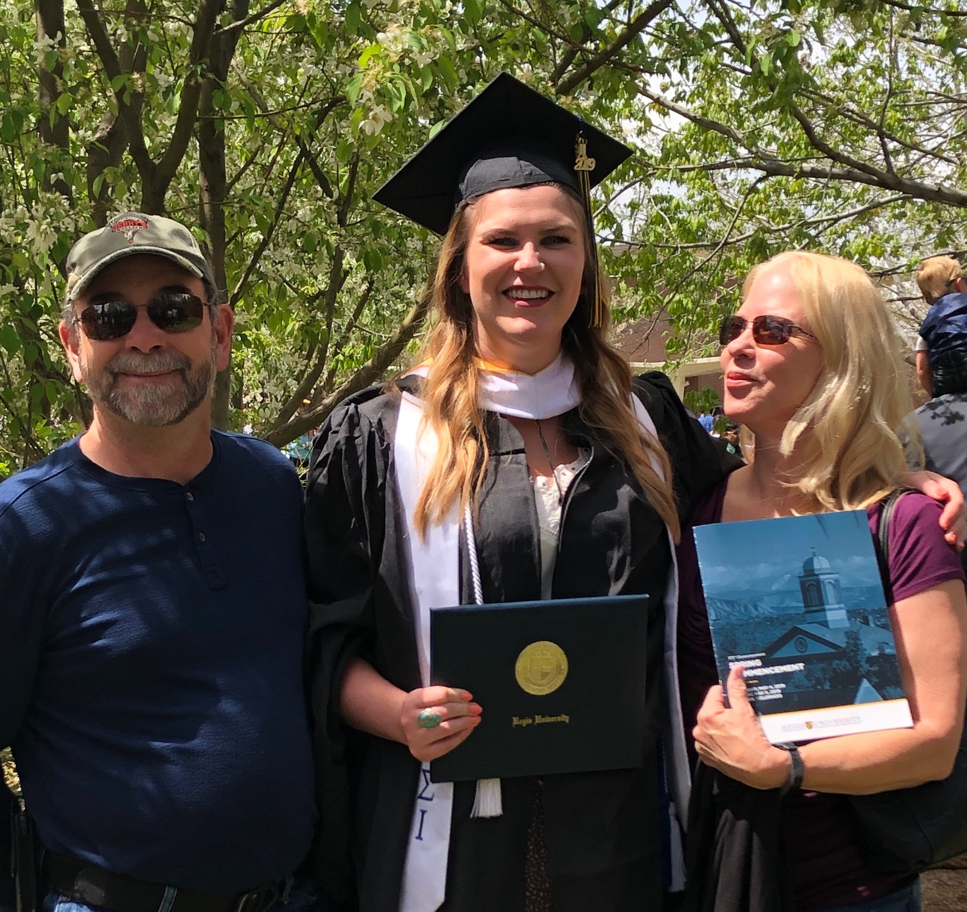 It's graduation time!
My niece, Lauren Gadeken, just graduated with her Master's Degree in counseling! Yay Lauren!!!