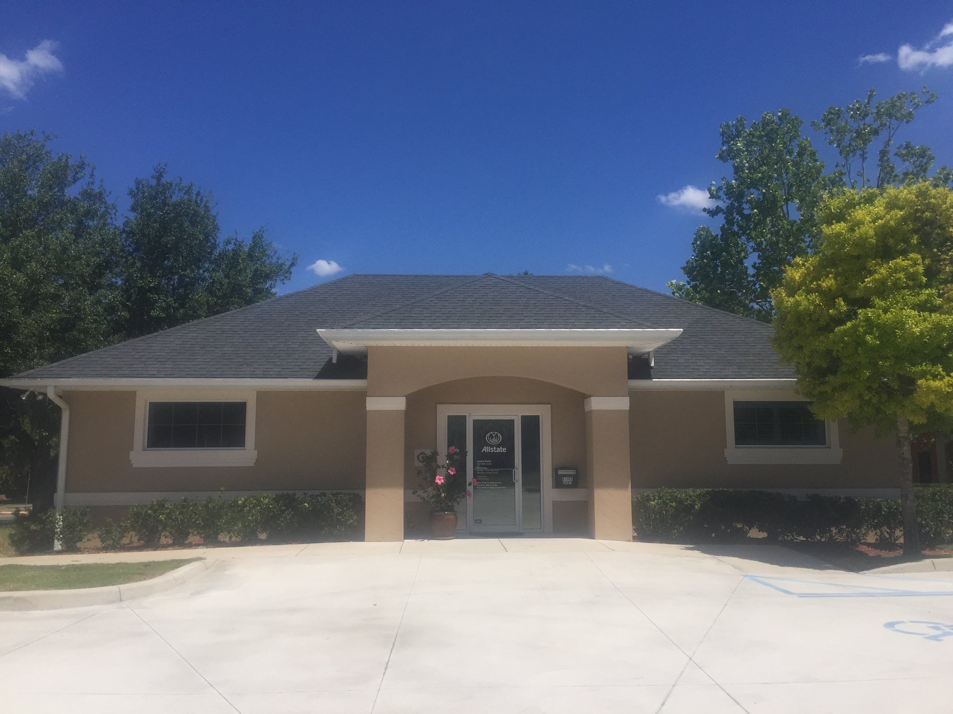 Photo gallery image