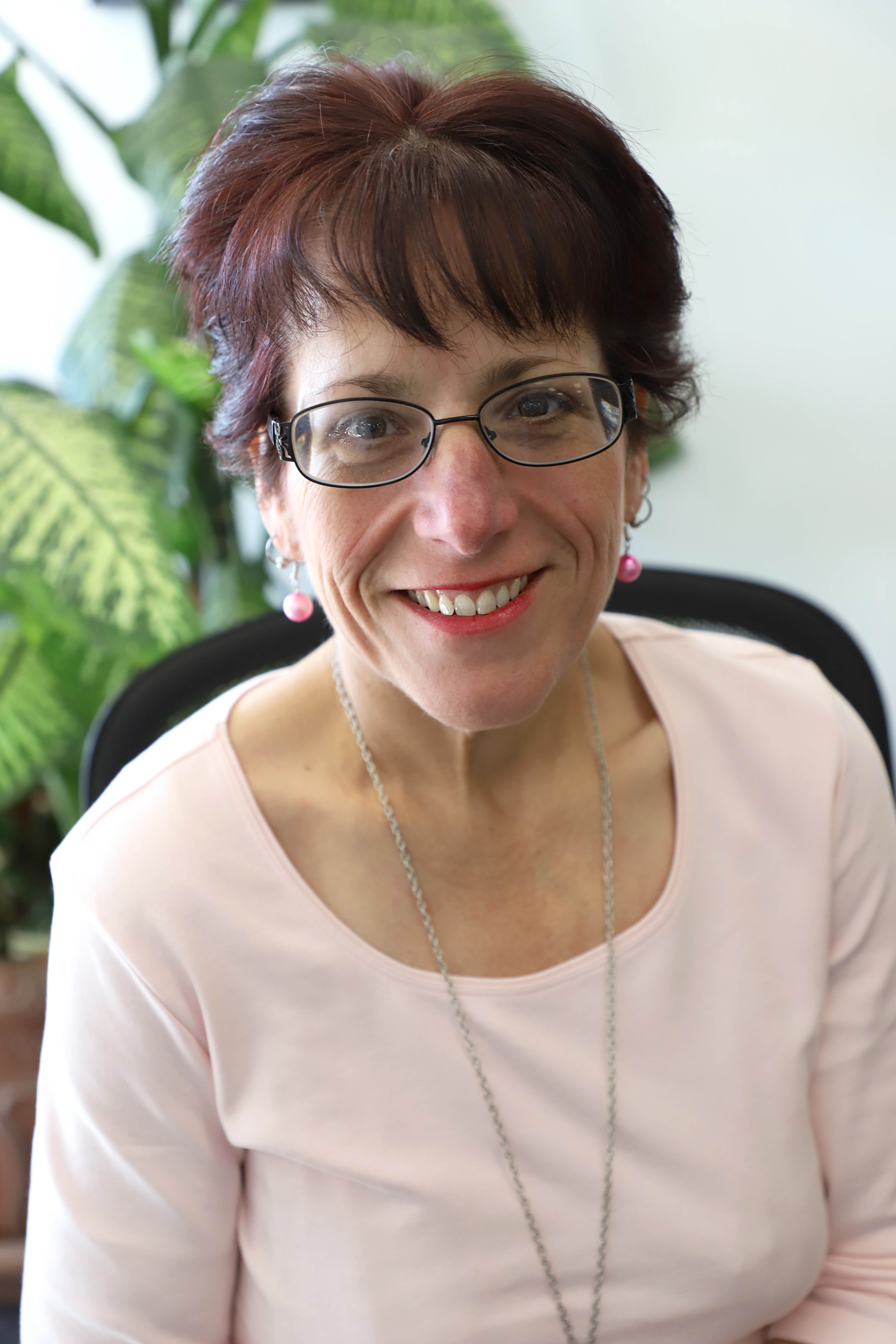 Liz Johnston, Licensed Sales Producer