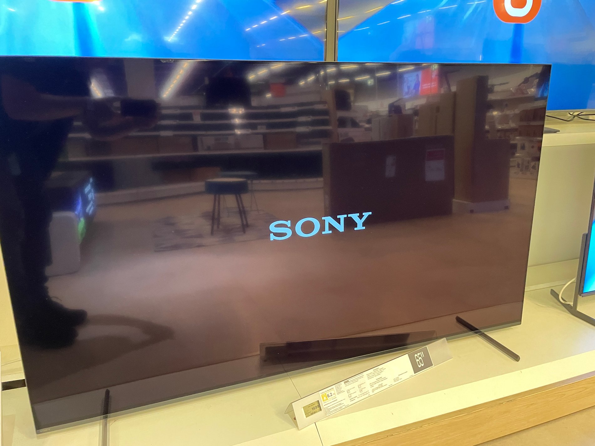 TV Sony chez Boulanger Bourg-en-Bresse