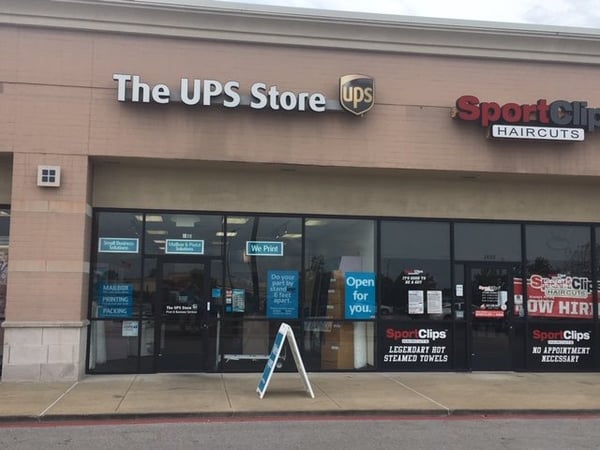 Exterior storefront image of The UPS Store in Wentzville, MO