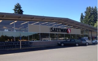 Safeway Store Front Picture at 401 W Columbia River Highway in Clastkanie OR