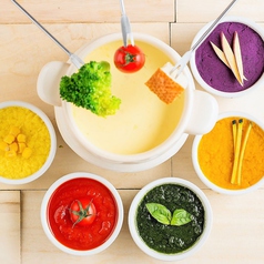 ~全6種の濃厚チーズフォンデュ食べ放題~ とろ~り濃厚チーズ心ゆくまで堪能♪【2時間1280円】