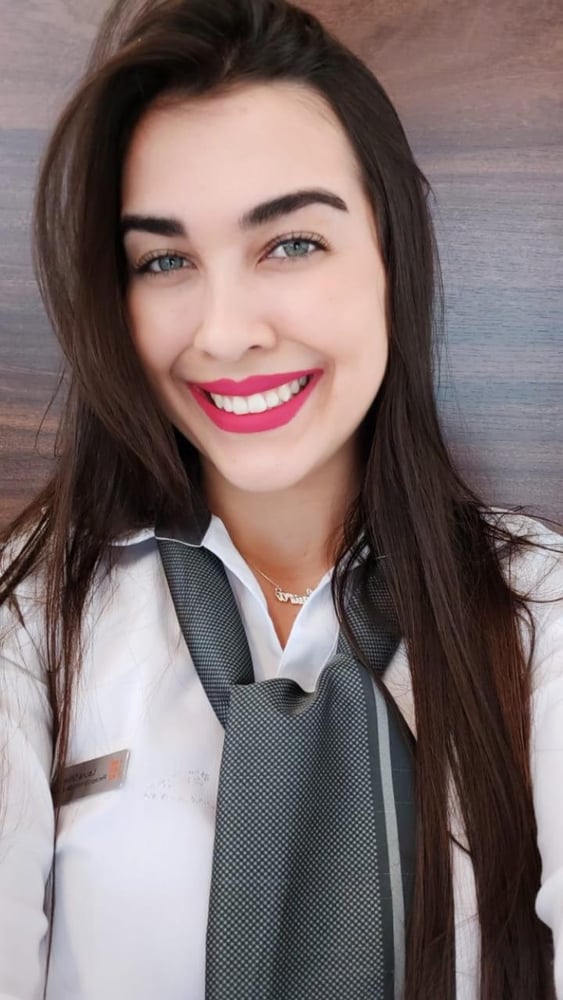 Laura de Souza Silva's headshot