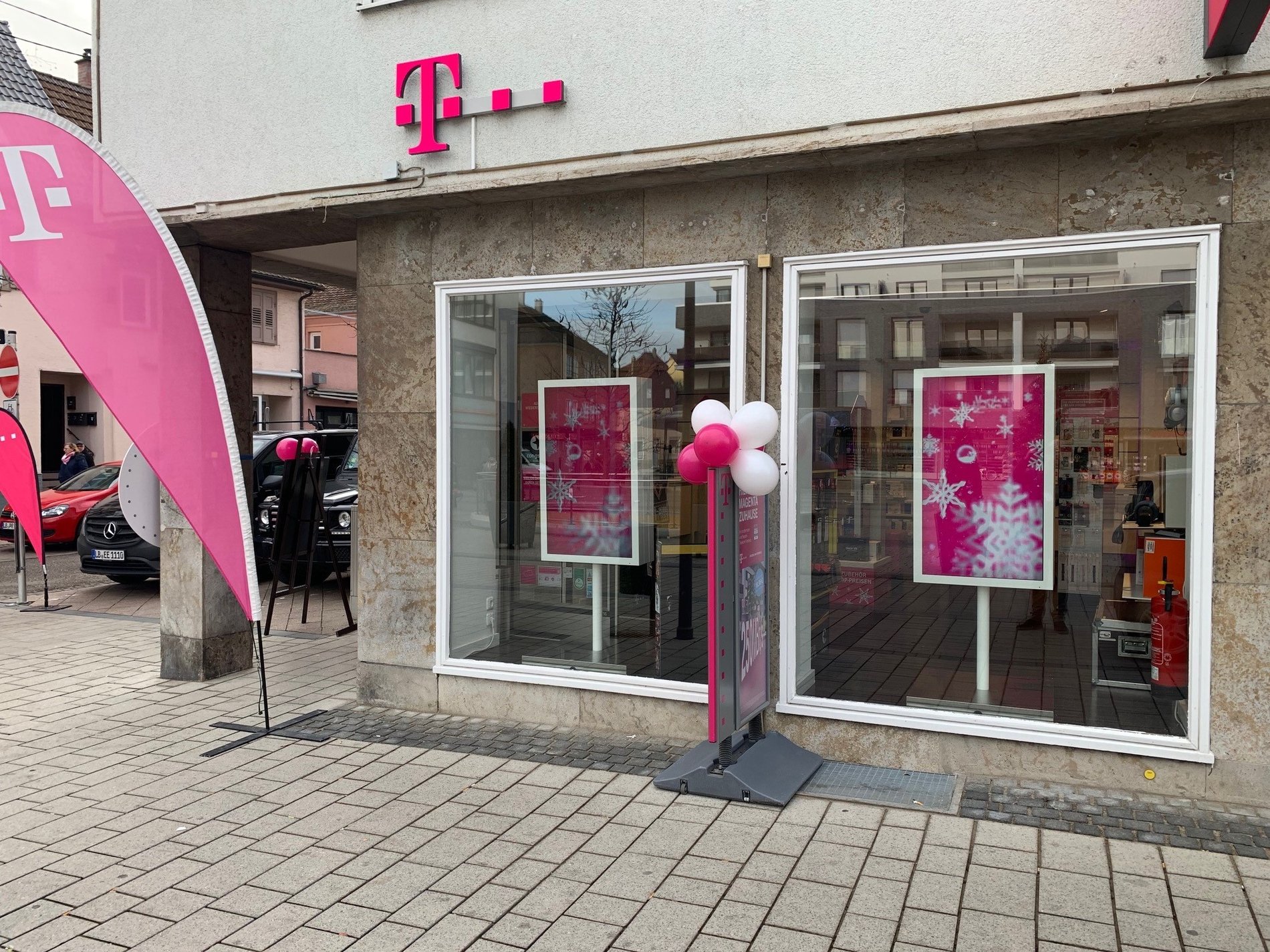 Store photo