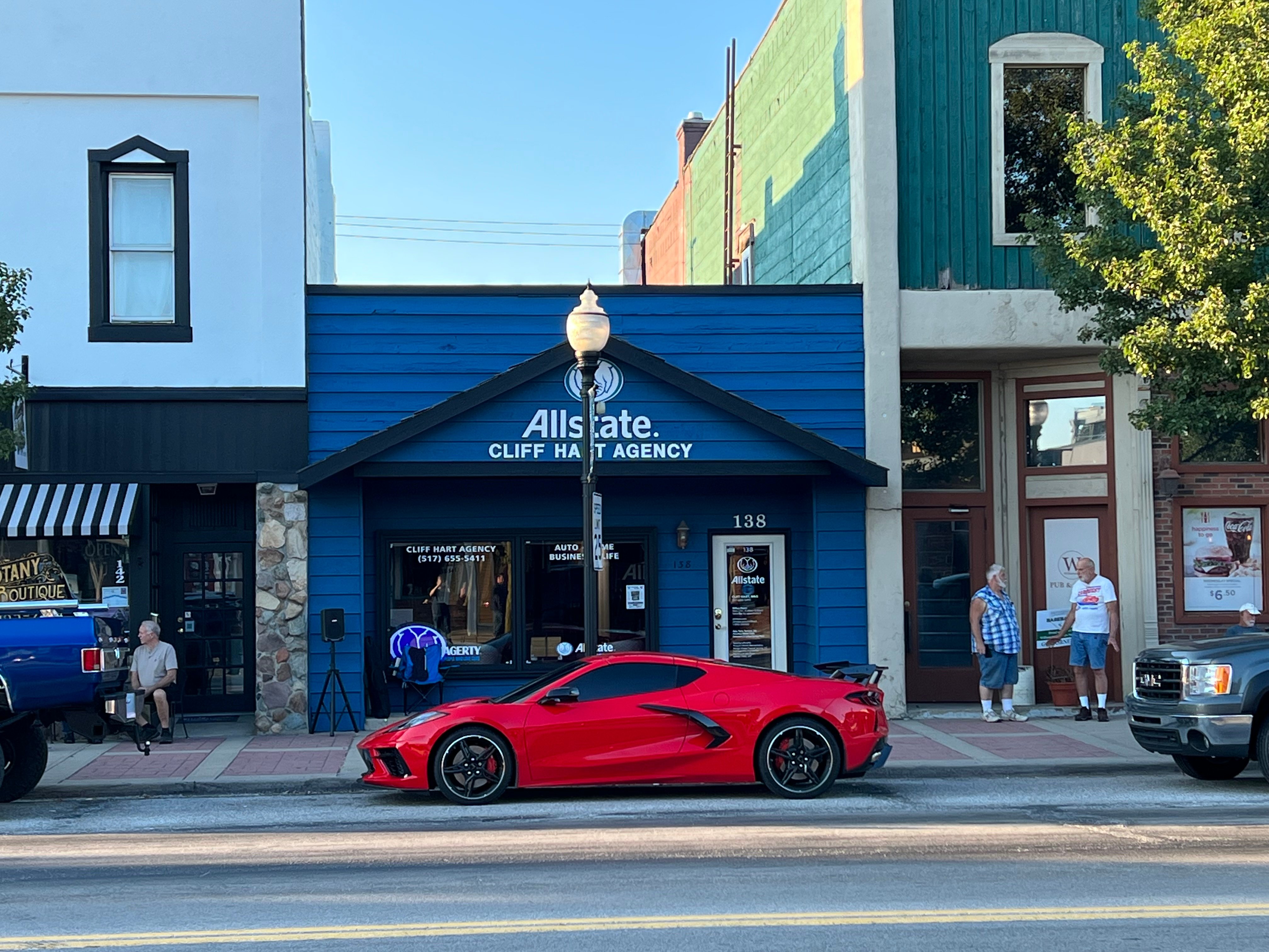 138 W Grand River Ave