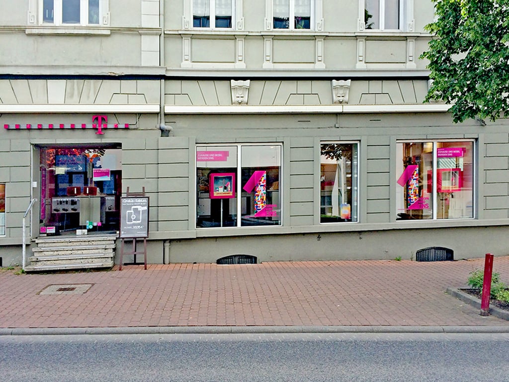 Store photo