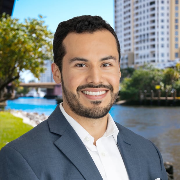 Carousel Associate Image