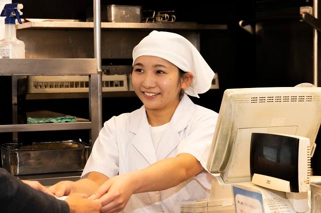 丸亀製麺 横浜栄店