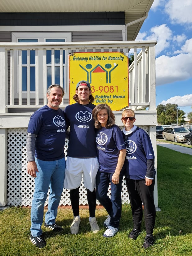 Team Bates teamed up with Gateway Habitat for Humanity to help a local family on October 1st.