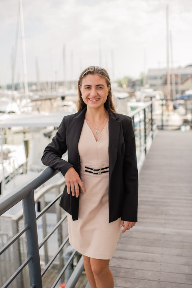 Carousel Associate Image