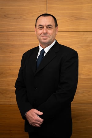 Robert Zukiewicz's headshot