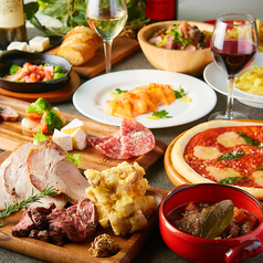 肉バルリッチコース◆ガッツリこだわり3種の肉盛りプレート付き【3.0時間飲み放題 9品4480円】