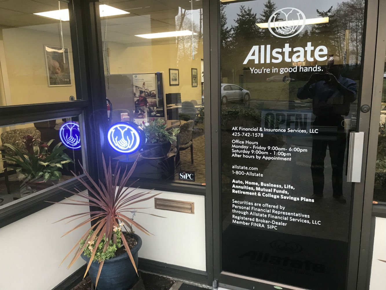 Convenient Office Near Mukilteo Speedway, Boeing and History of Flight Museum