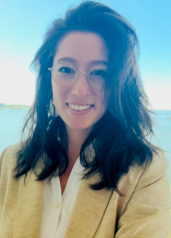 Carousel Associate Image