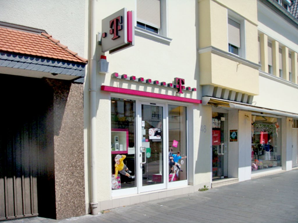 Store photo
