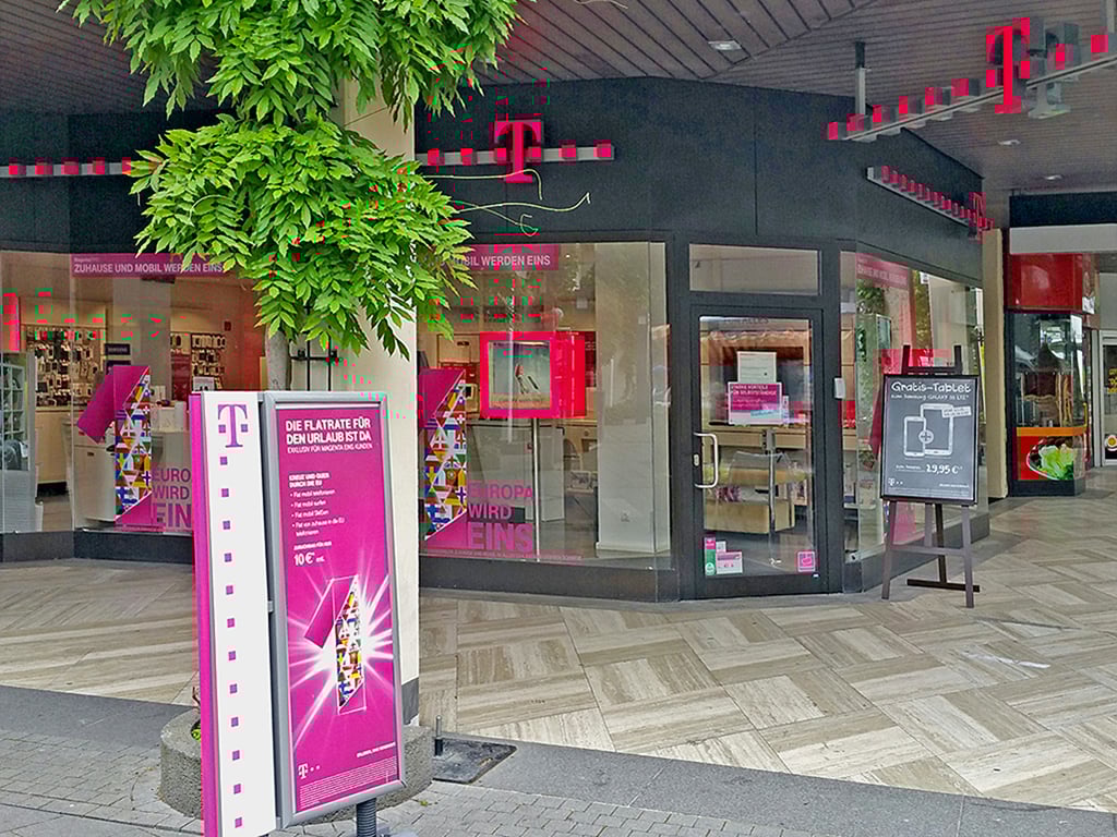 Store photo