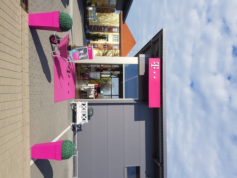 Store photo