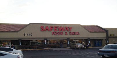Safeway Store Front Picture at 13440 N 7th St in Phoenix AZ