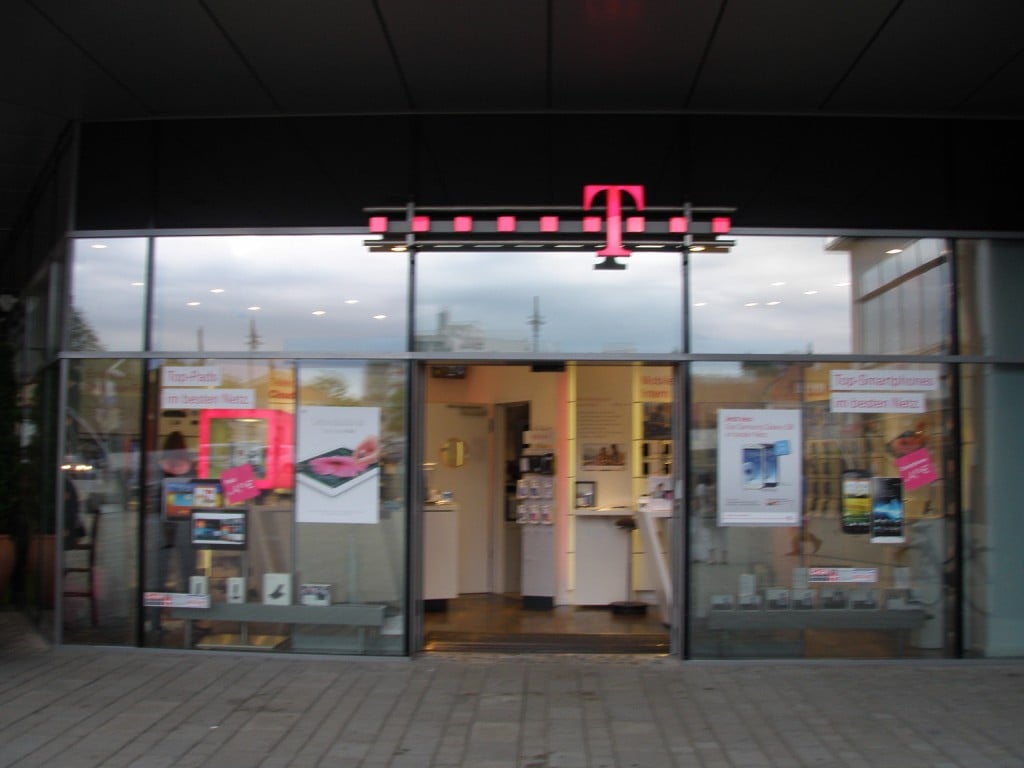 Store photo