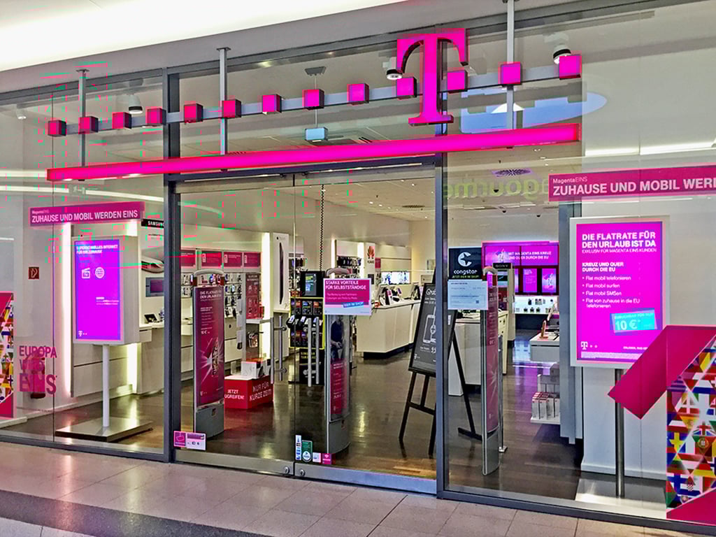 Store photo