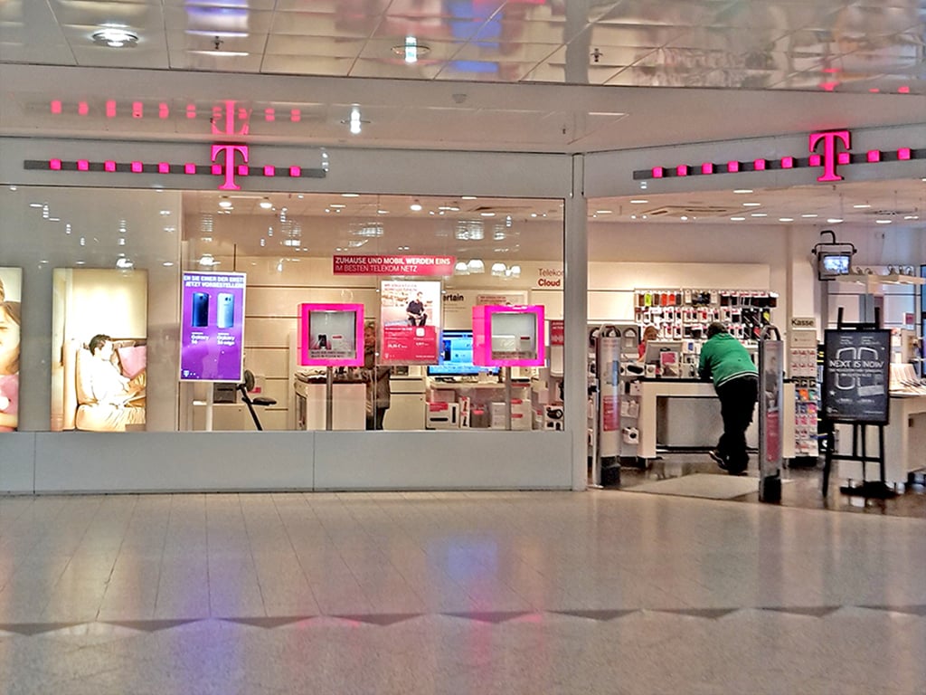 Store photo