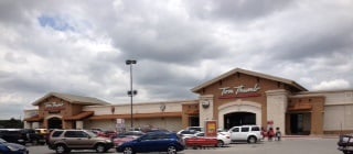 Tom Thumb Storefront Picture at 980 Highway N 287 in Mansfield TX