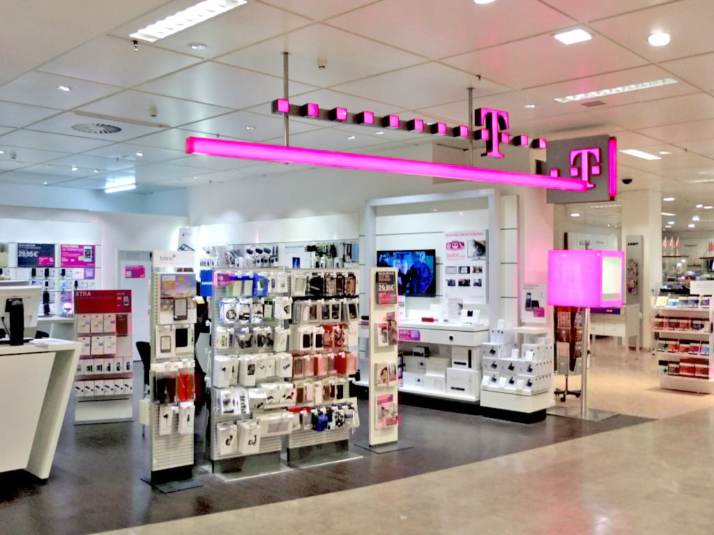 Store photo