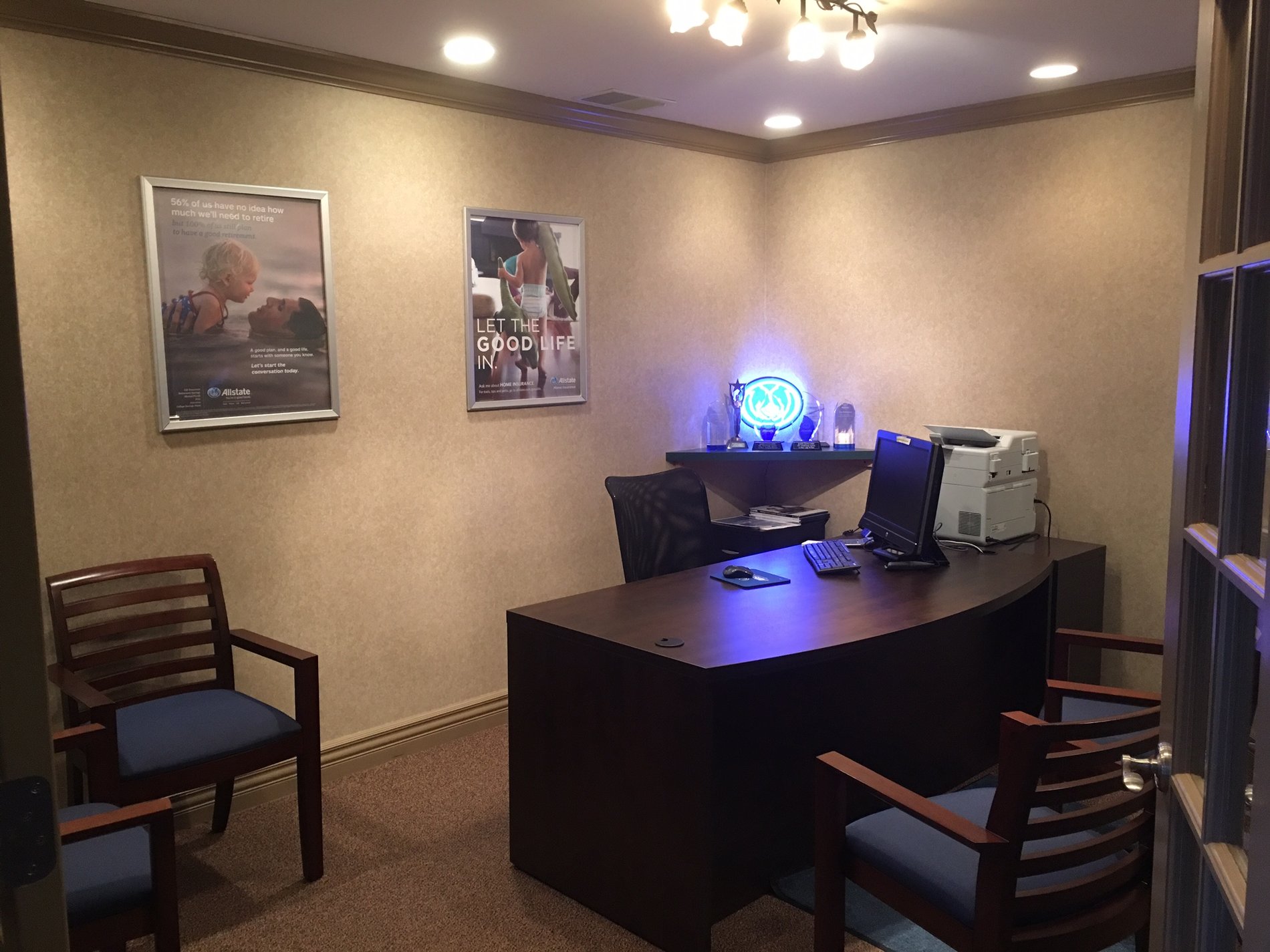 Photo gallery image