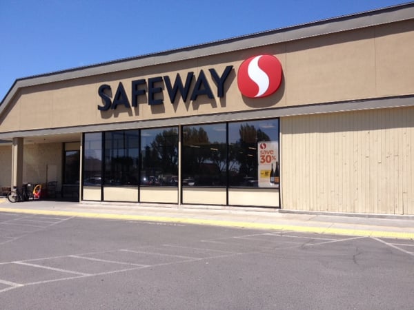Safeway Store Front Picture at 246 W Monroe St in Burns OR