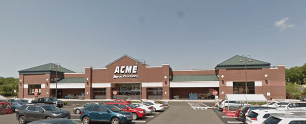 Acme Markets store front picture of store at 260 Dunns Mills Rd in Bordentown NJ