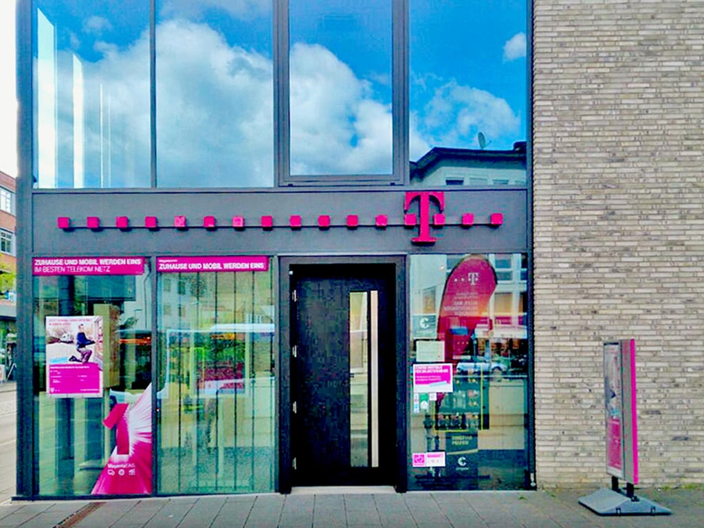 Store photo