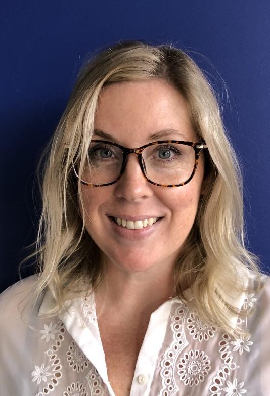 Photo of Elizabeth Jones