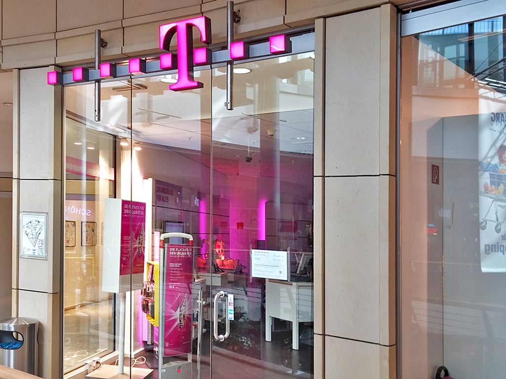 Store photo