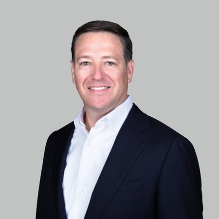 Douglas Feliciano Advisor Headshot image