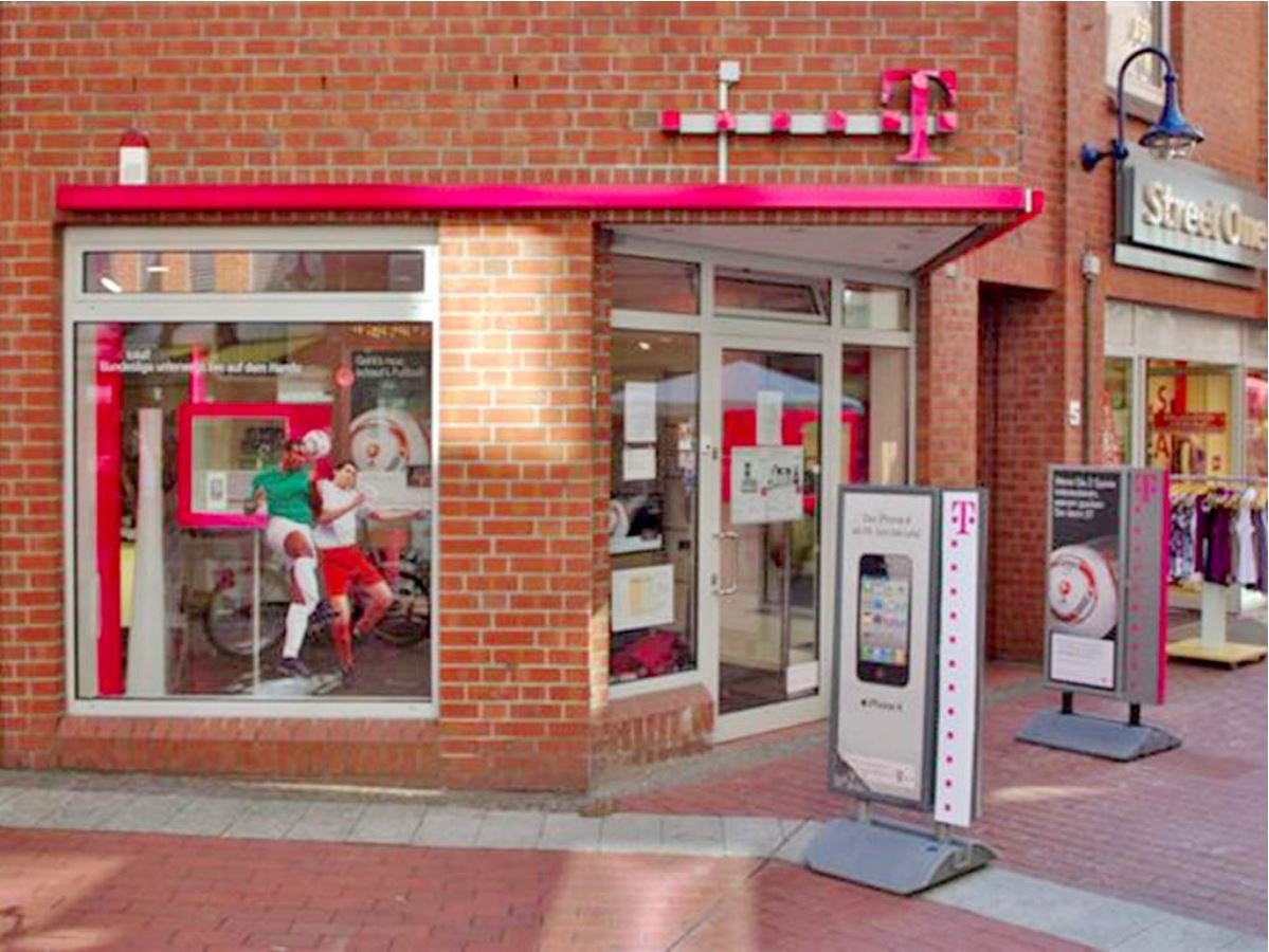 Store photo
