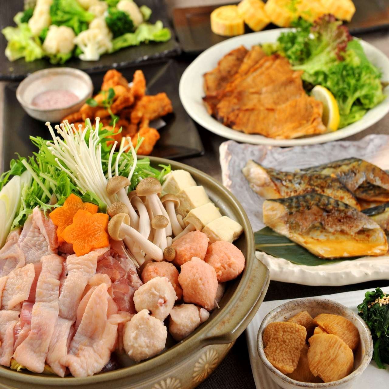 『トリトリ~鶏尽くし~コース』■選べる鍋付きお手軽宴会コース■2時間飲み放題付【7品3000円】