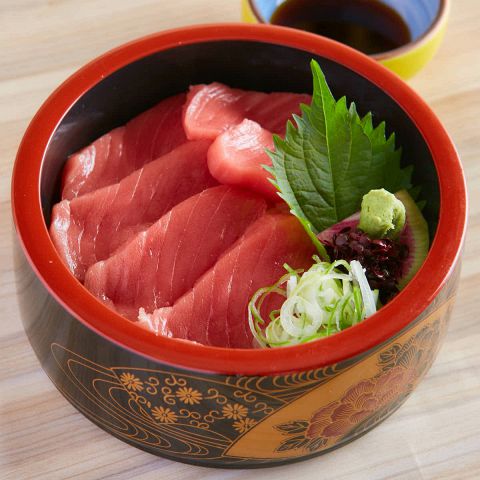 生まぐろの鉄火丼