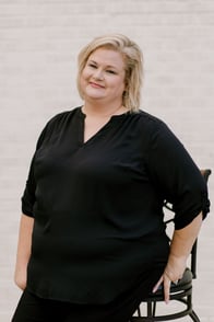 Photo of Mandy Thomas