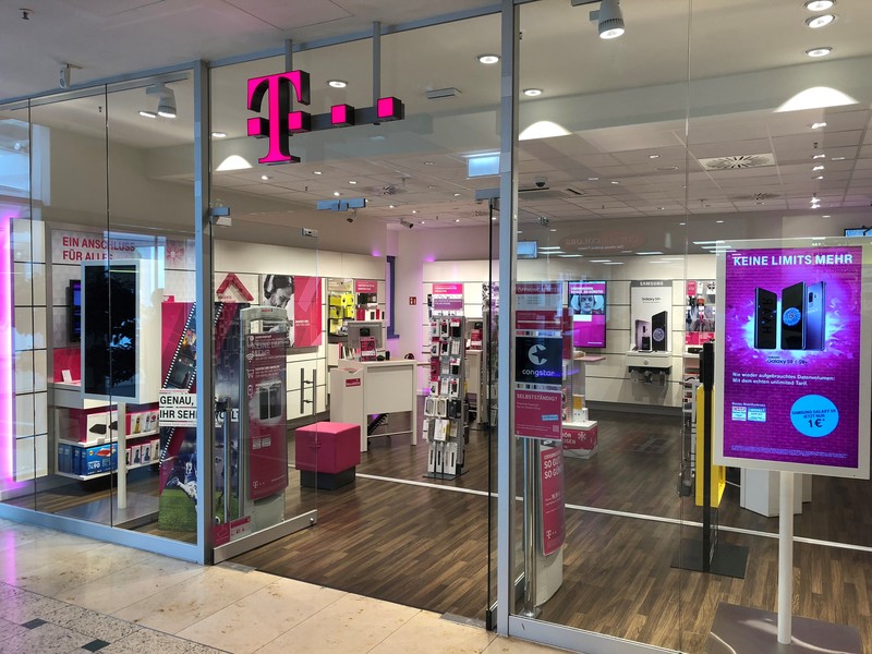 Store photo