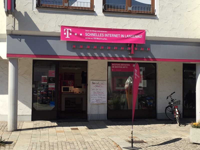 Store photo