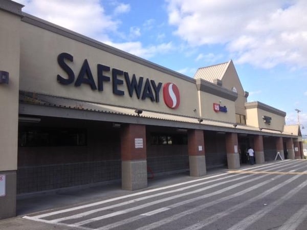 Safeway Store Front Picture at 9262 Rainier Ave S in Seattle WA