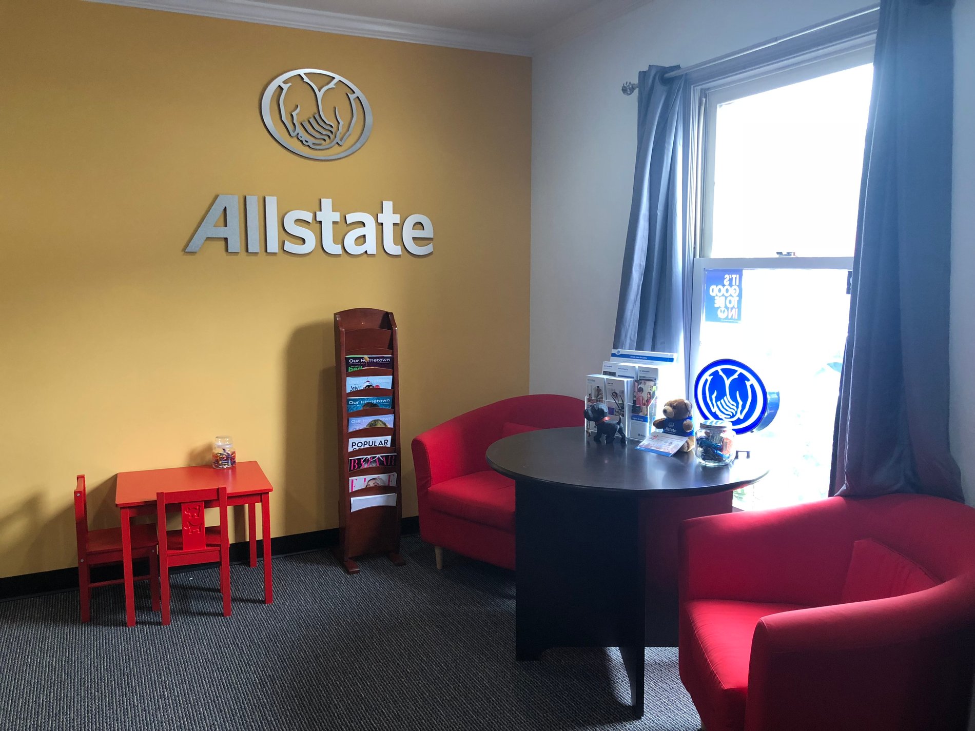 Grover Agency Welcome Area- Interior