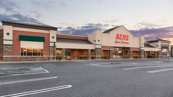 Acme Markets store front picture of store at 101 Byers Dr in Glen Mills PA