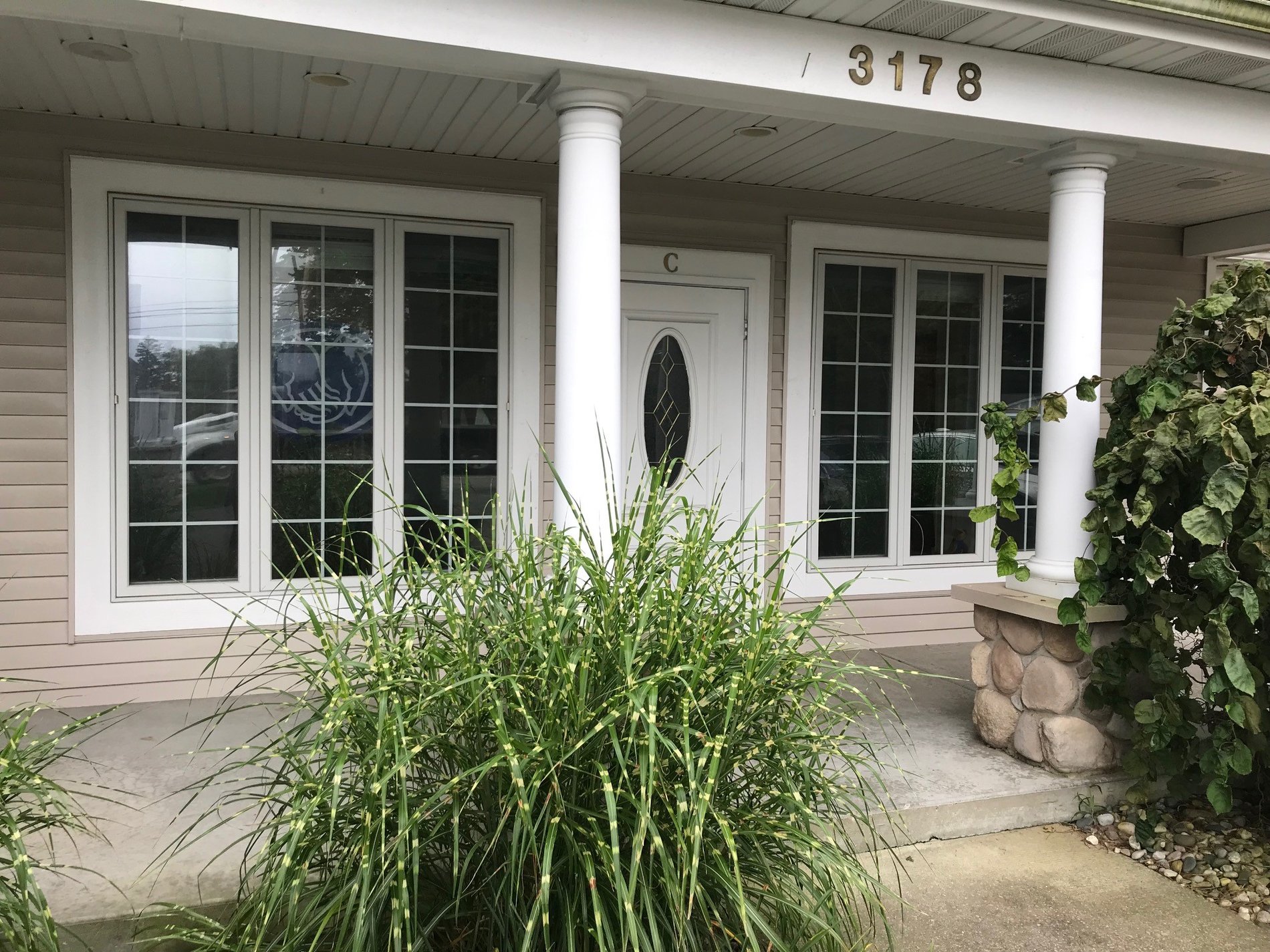 Photo gallery image
