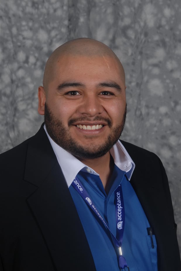 Jesus Palomin ? Jesus Palomin : Agent Photo