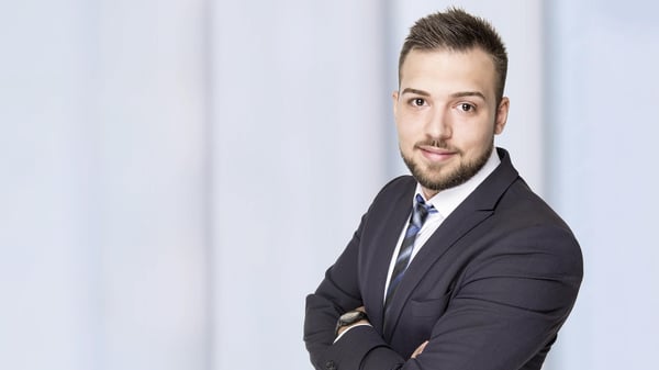 Yazdan Izadi. Ihr Ansprechpartner für die Barmenia Versicherung in Köln.