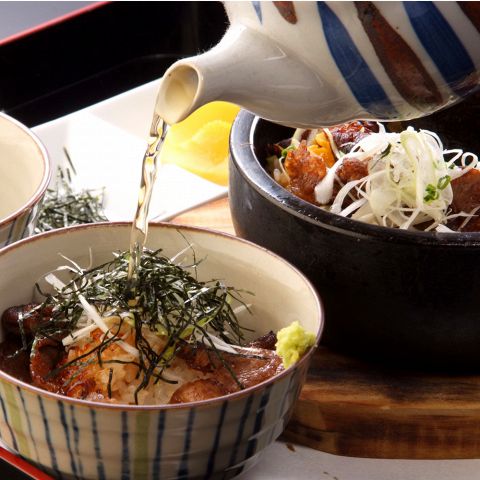 飛騨牛ひつまぶし ~美味門風~