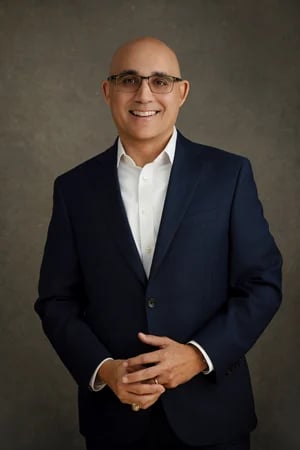 Carousel Associate Image